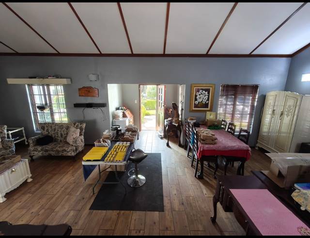 2 BEDROOM TOWNHOUSE FOR SALE IN PROTEA PARK